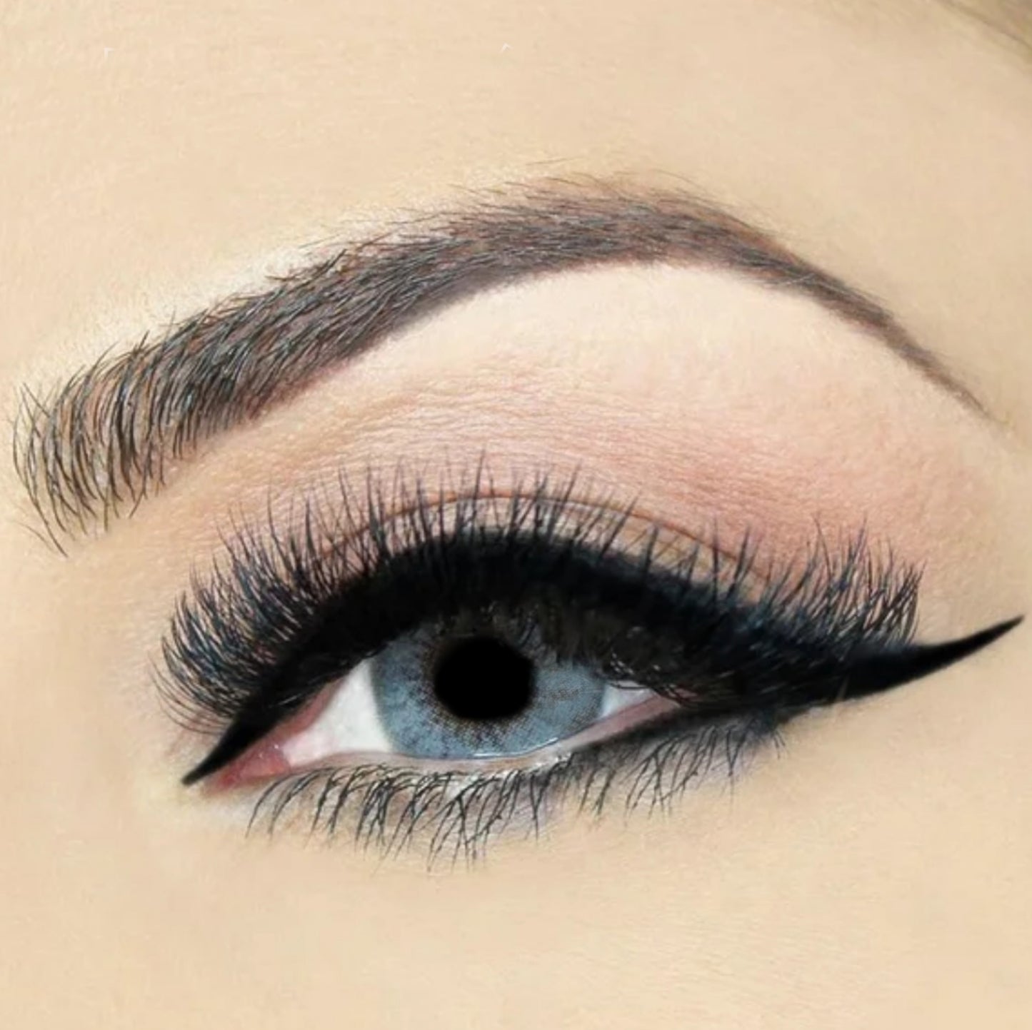Eye liner