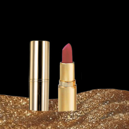 Le rouge à lèvre pêche .